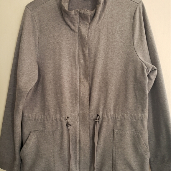 Lady Hathaway sweater/jacket - Picture 2 of 5